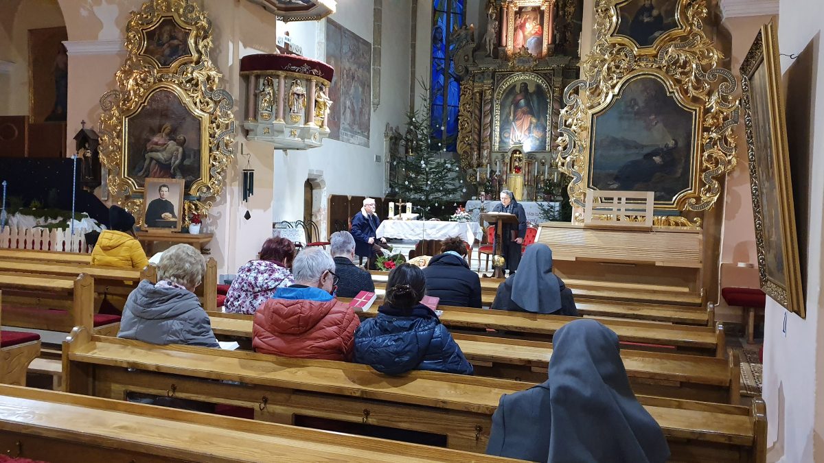 Dan pred nedeljo Svetega Pisma